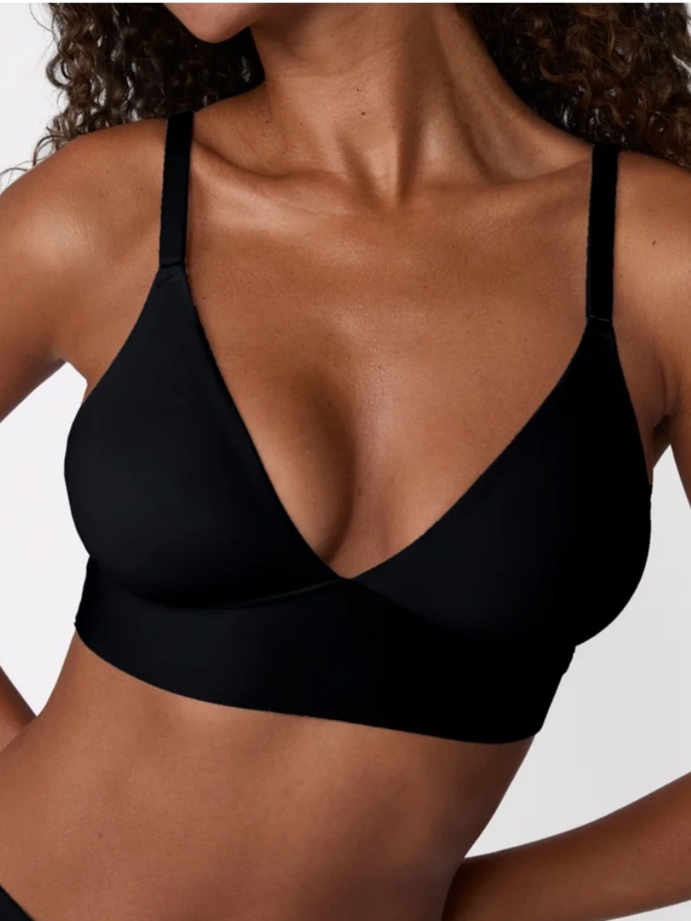 2 Harper Wilde bliss triangle bralettes M